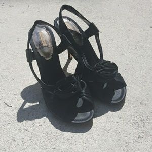 Max Studio Satin Black Heels Size 7.5